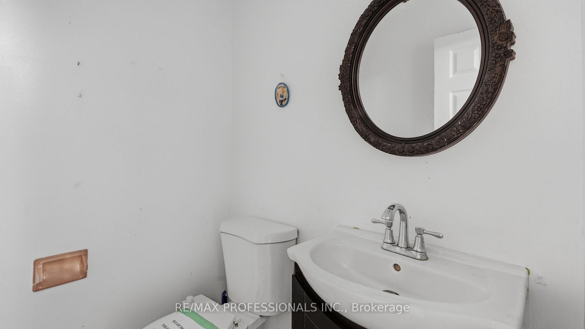 Photo 18 of 15 Strada Boulevard, St. Catharines, Rykert/Vansickle — HOMEH