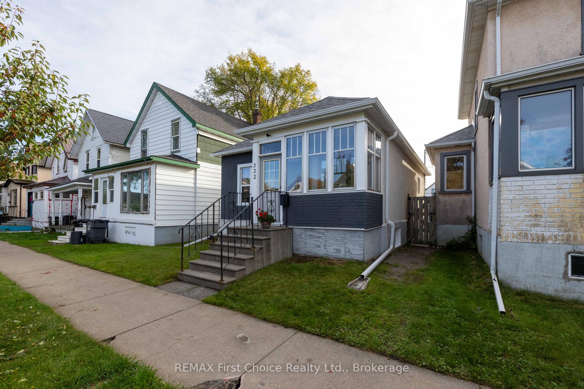 Photo 1 of 322 Ogden Street, Thunder Bay, East End — HOMEH