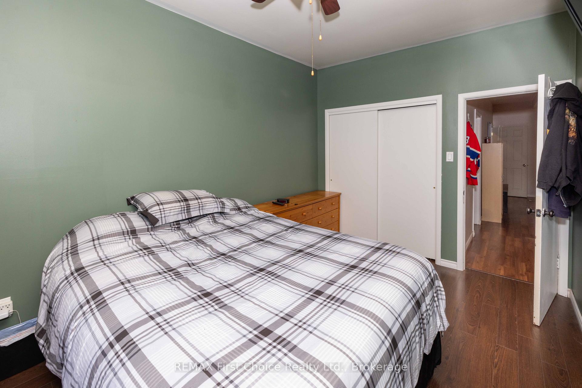 Photo 11 of 322 Ogden Street, Thunder Bay, East End — HOMEH
