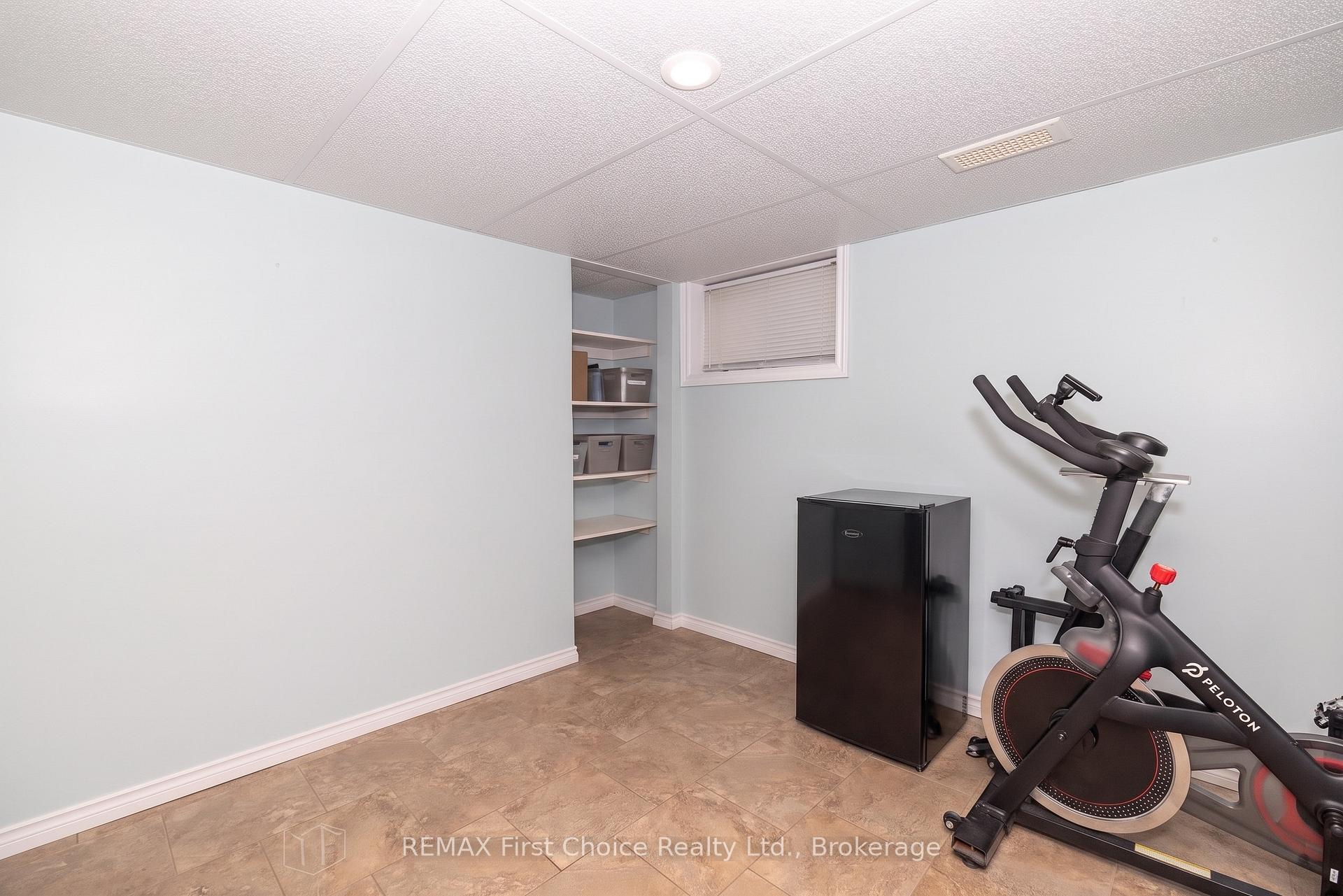 Photo 16 of 322 Ogden Street, Thunder Bay, East End — HOMEH