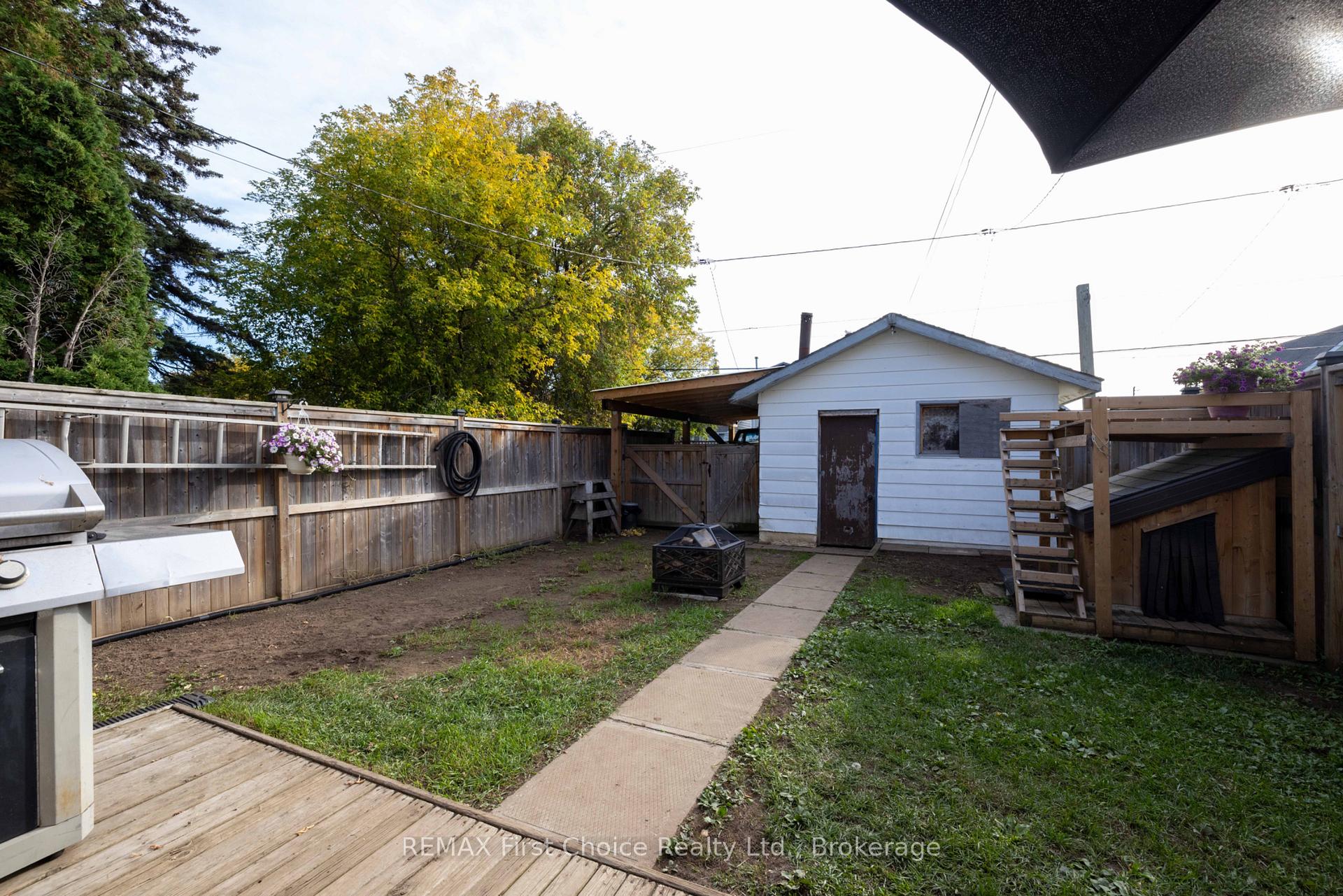 Photo 20 of 322 Ogden Street, Thunder Bay, East End — HOMEH
