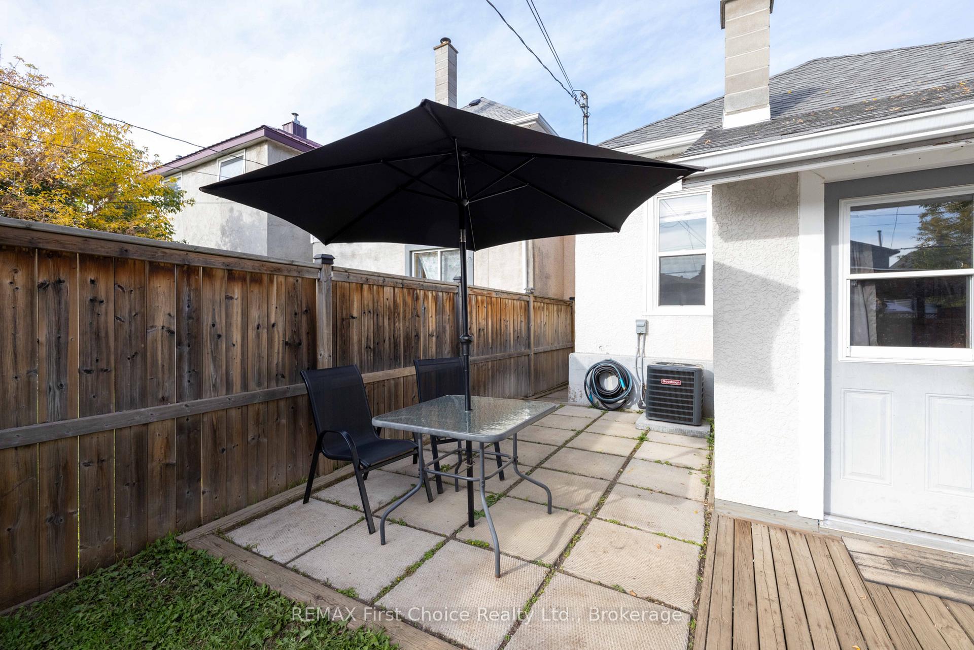 Photo 21 of 322 Ogden Street, Thunder Bay, East End — HOMEH
