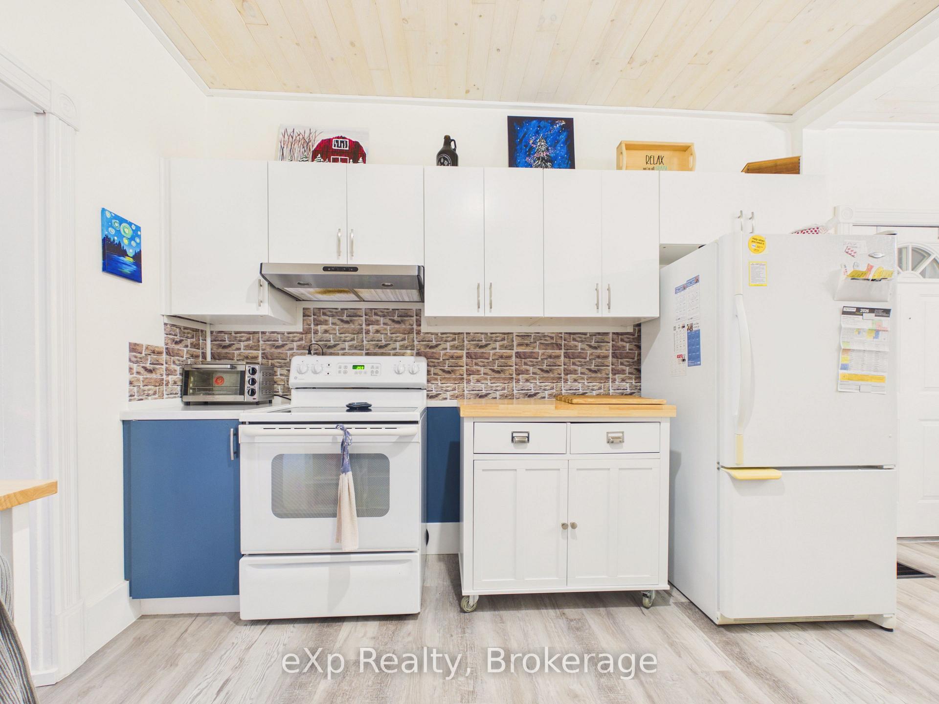 Photo 17 of 386 6th Avenue, Hanover — HOMEH