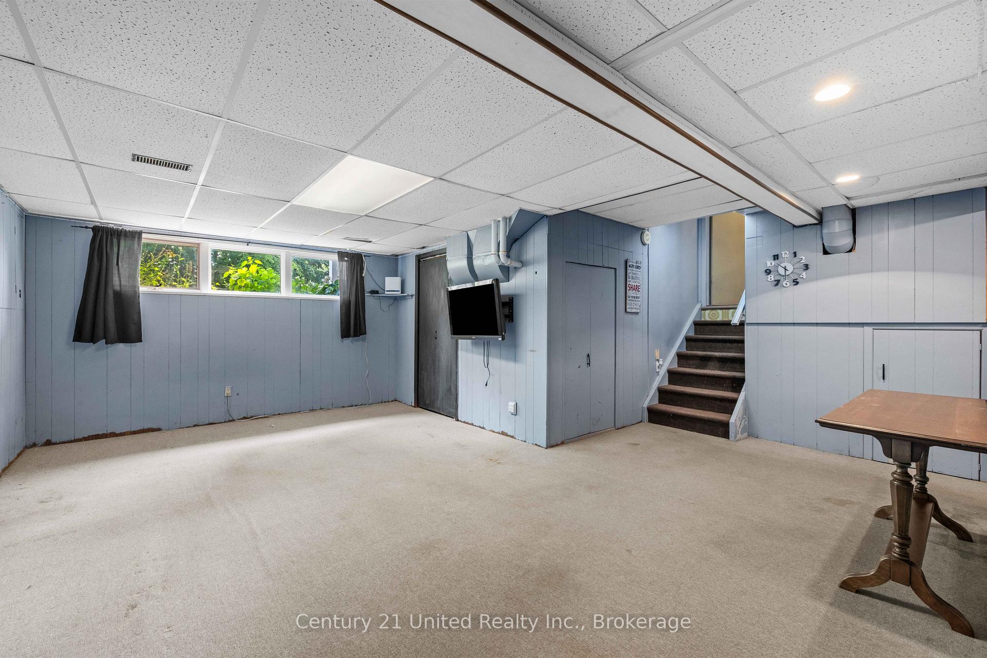 Photo 22 of 941 Golfview Road, Peterborough, Otonabee Ward 1 — HOMEH