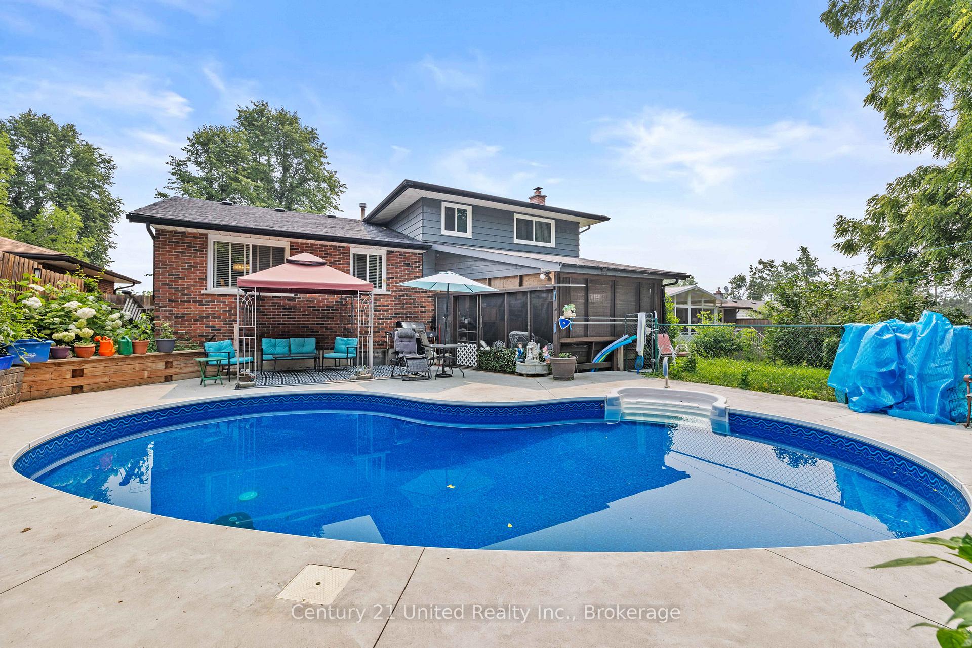 Photo 24 of 941 Golfview Road, Peterborough, Otonabee Ward 1 — HOMEH