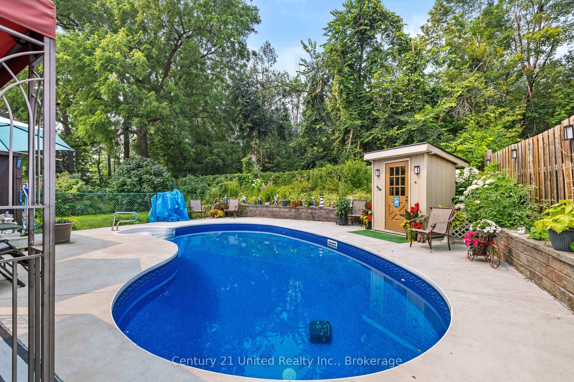 Photo 26 of 941 Golfview Road, Peterborough, Otonabee Ward 1 — HOMEH