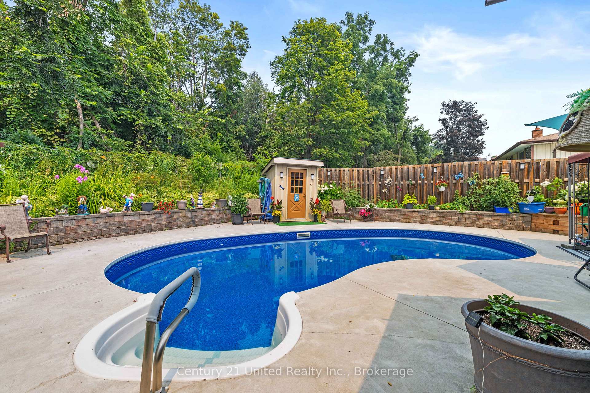 Photo 27 of 941 Golfview Road, Peterborough, Otonabee Ward 1 — HOMEH