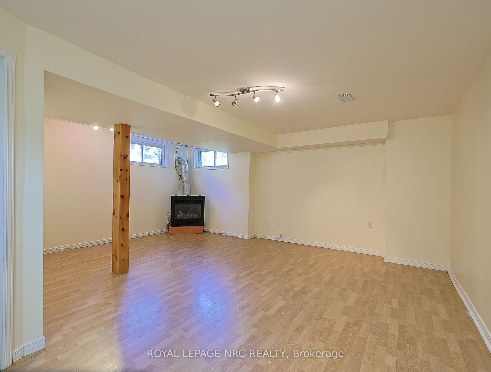 Photo 18 of 11 Willver Drive, St. Catharines, Port Weller — HOMEH