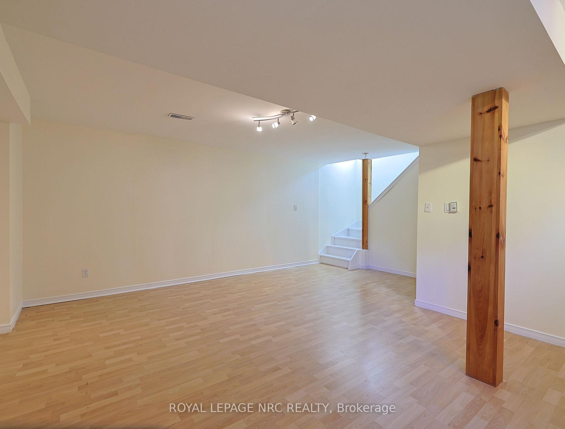 Photo 19 of 11 Willver Drive, St. Catharines, Port Weller — HOMEH