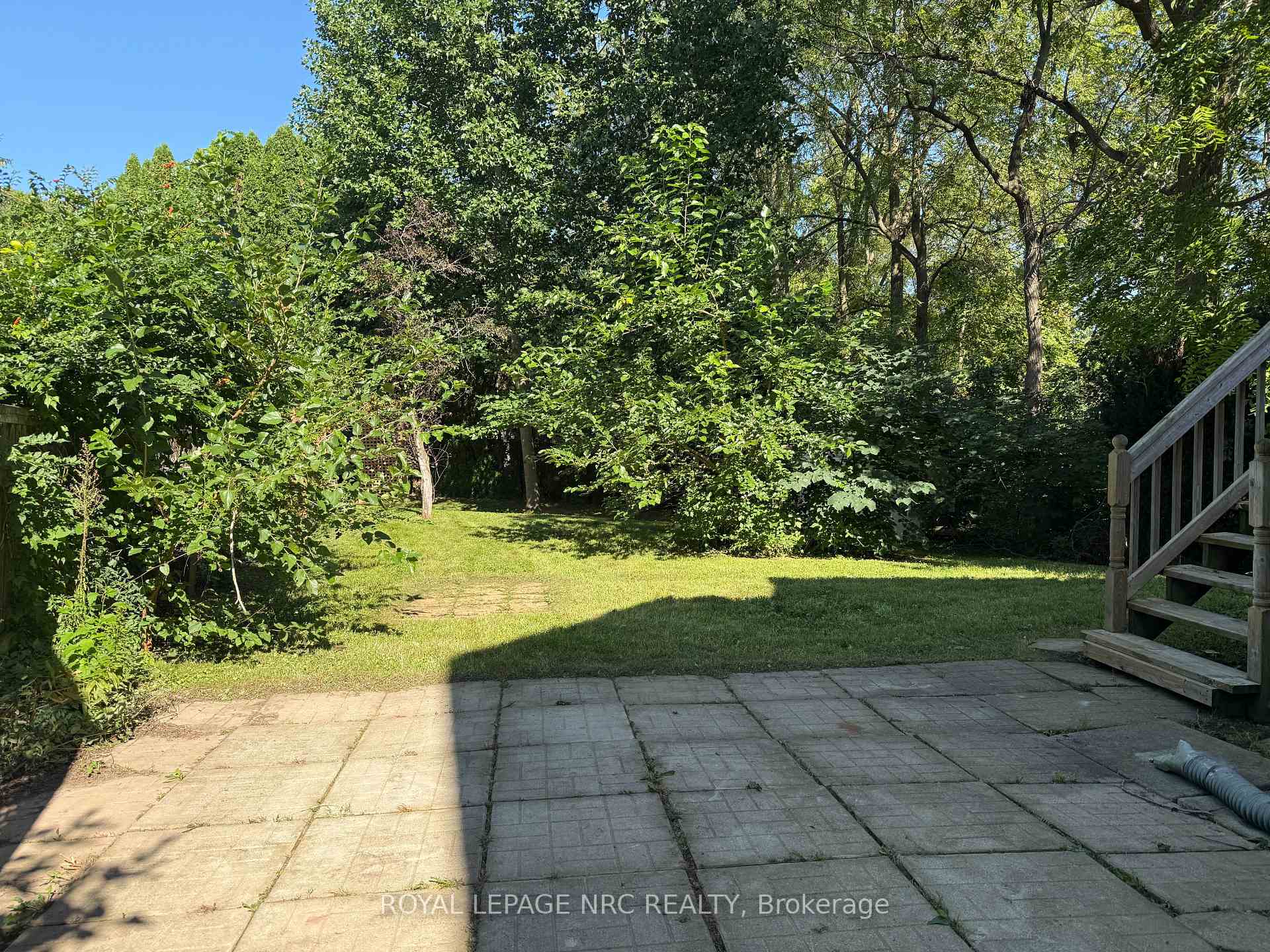 Photo 27 of 11 Willver Drive, St. Catharines, Port Weller — HOMEH