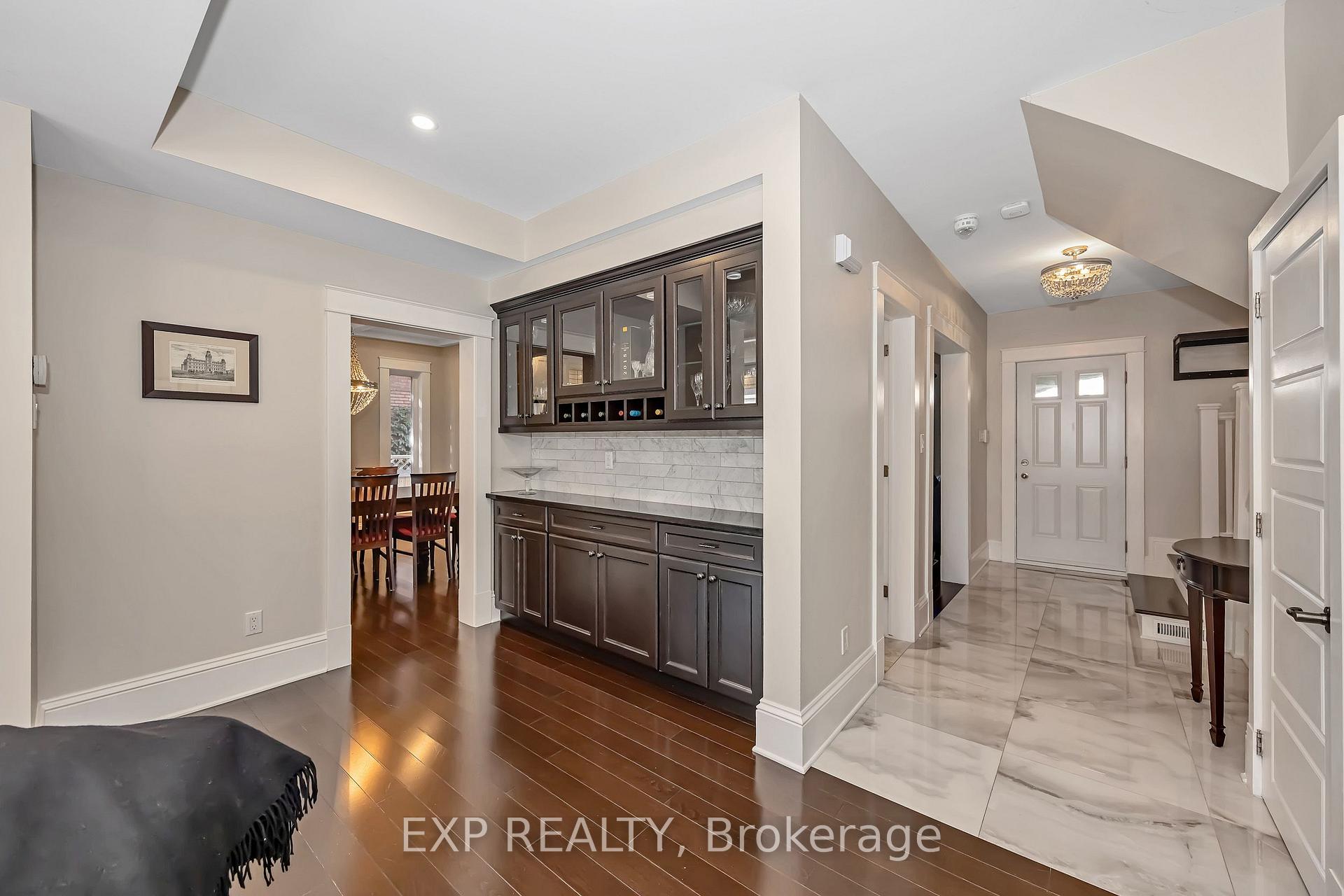 Photo 4 of 134 Broadway Avenue, Ottawa, Glebe — HOMEH
