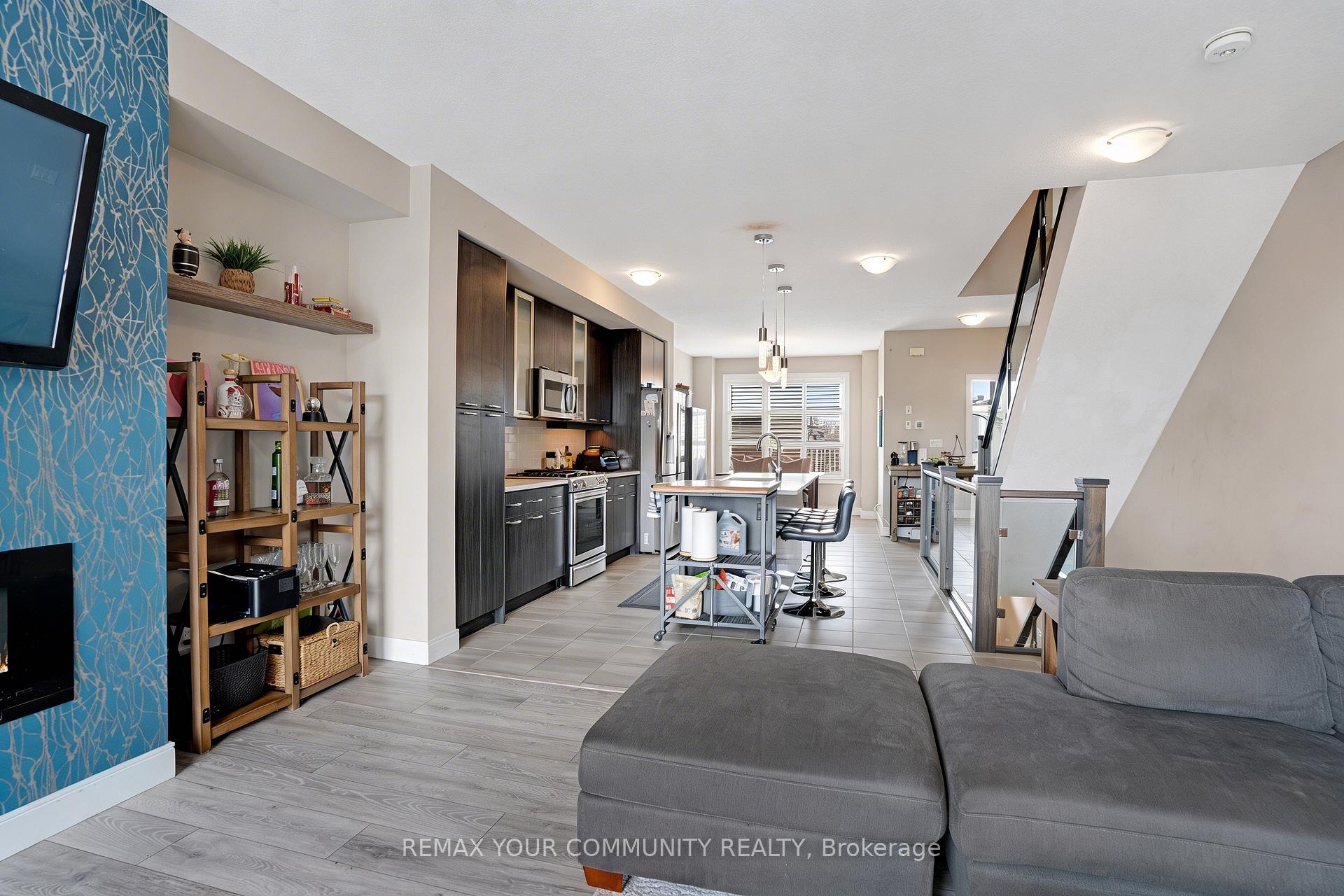 Photo 13 of Unit 63, 60 Arkell Road, Guelph, Kortright East — HOMEH