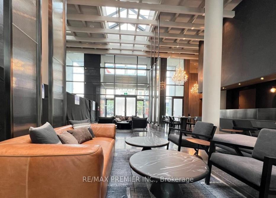 Photo 2 of Unit 1012, 28 Interchange Way, Vaughan, Vaughan Corporate Centre — HOMEH