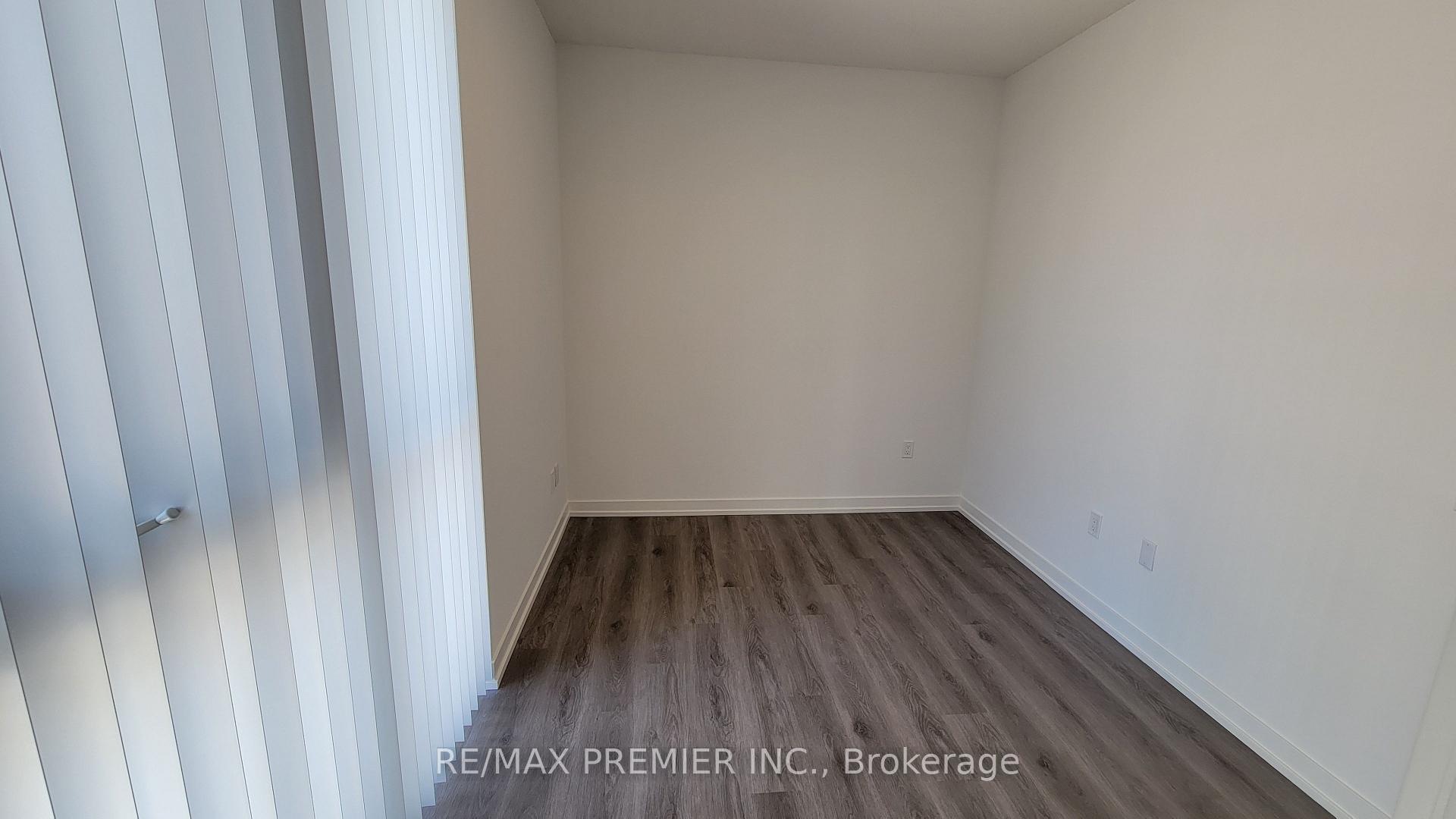 Photo 22 of Unit 1012, 28 Interchange Way, Vaughan, Vaughan Corporate Centre — HOMEH