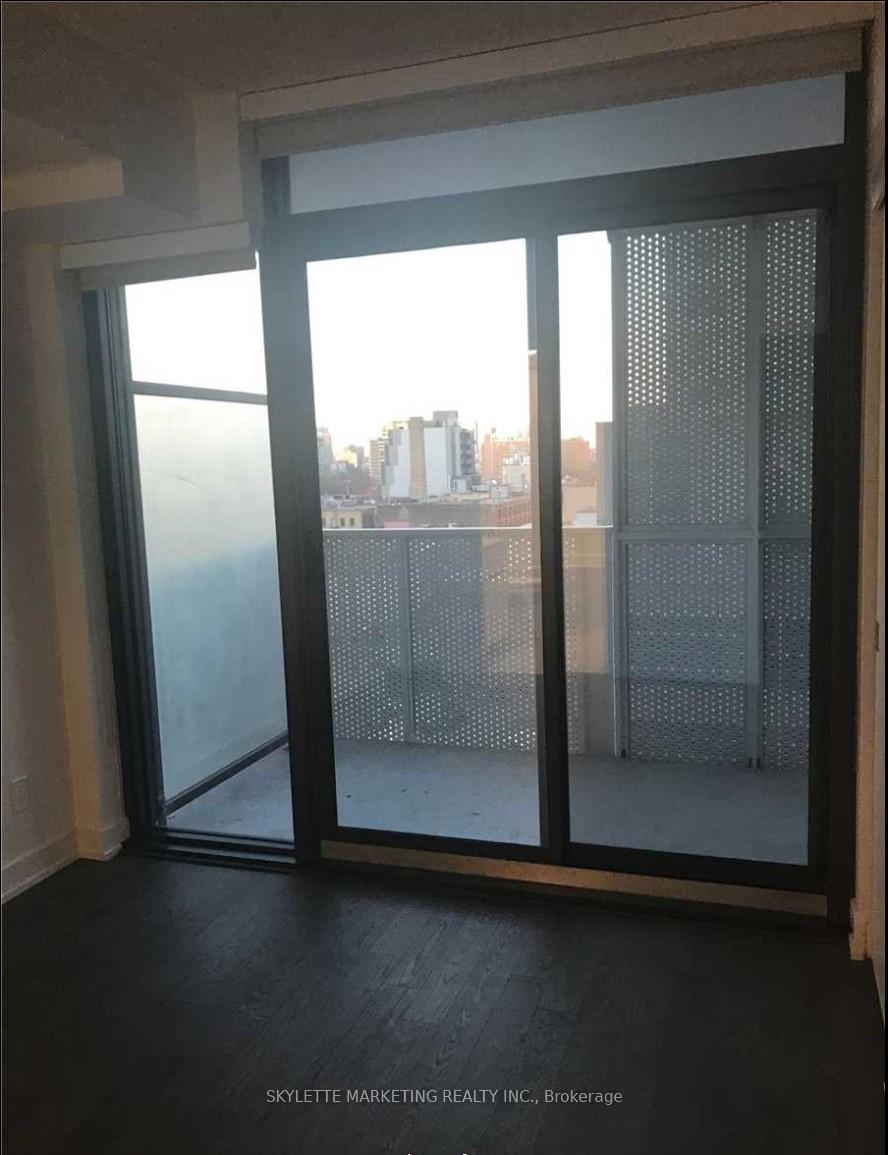 Photo 14 of Unit 803, 25 Richmond Street E, Toronto, Church-Yonge Corridor — HOMEH