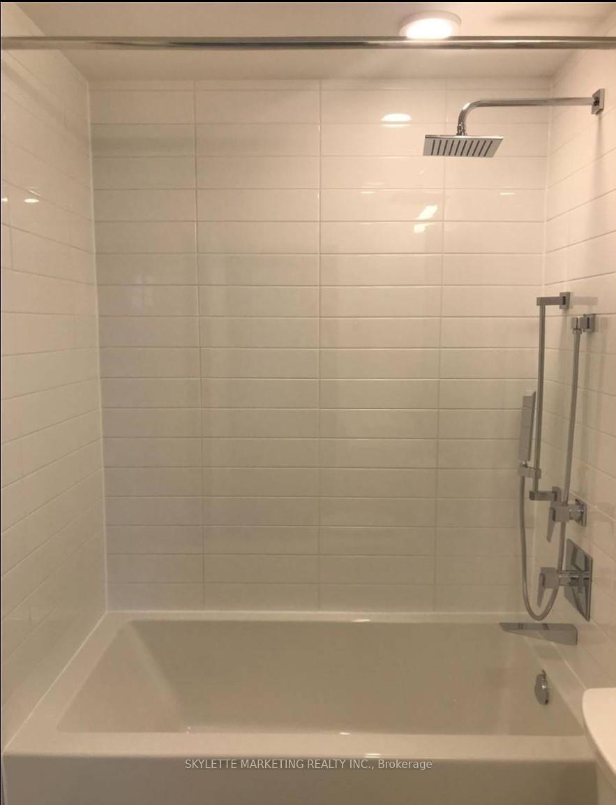 Photo 16 of Unit 803, 25 Richmond Street E, Toronto, Church-Yonge Corridor — HOMEH