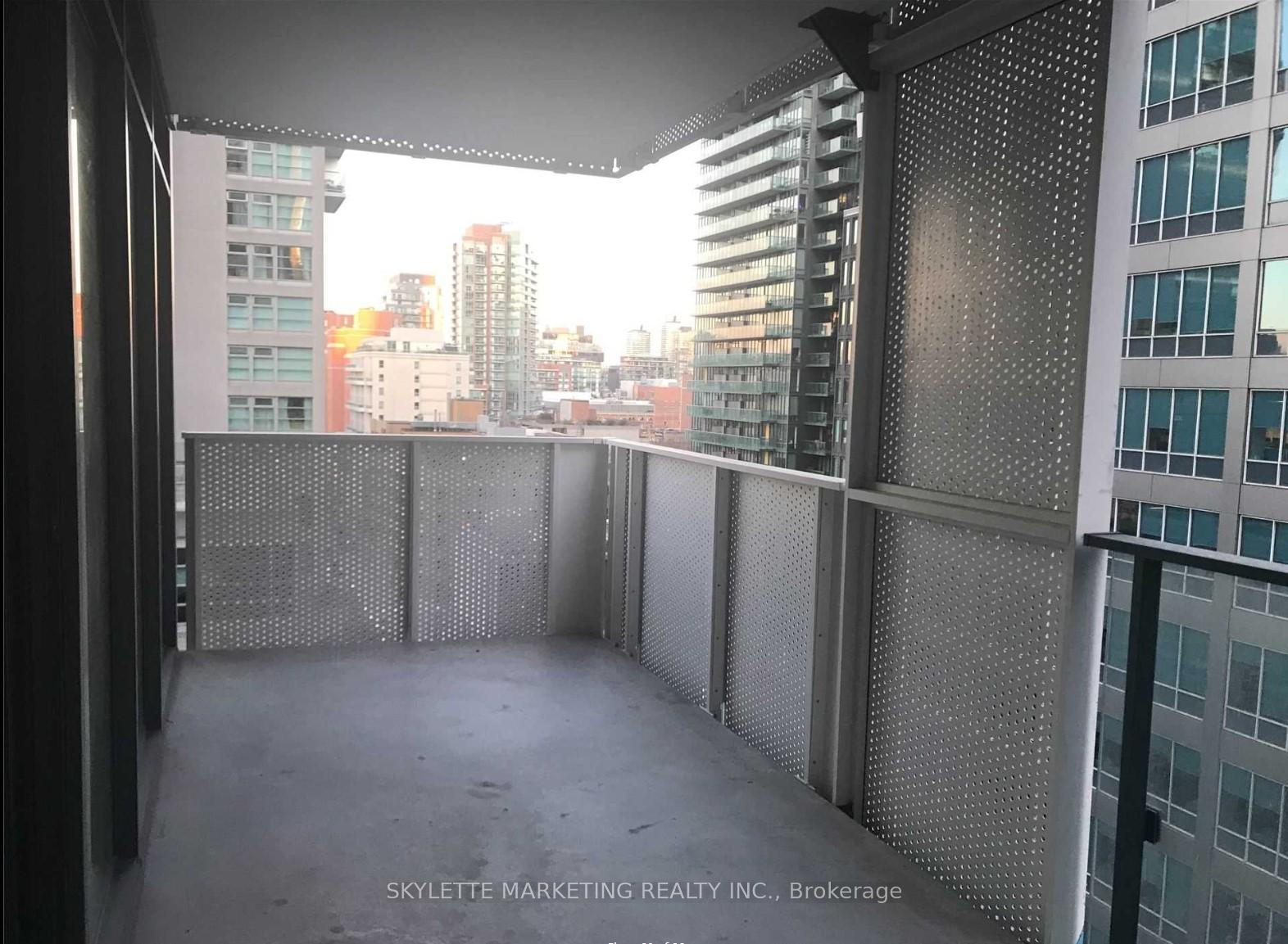 Photo 22 of Unit 803, 25 Richmond Street E, Toronto, Church-Yonge Corridor — HOMEH