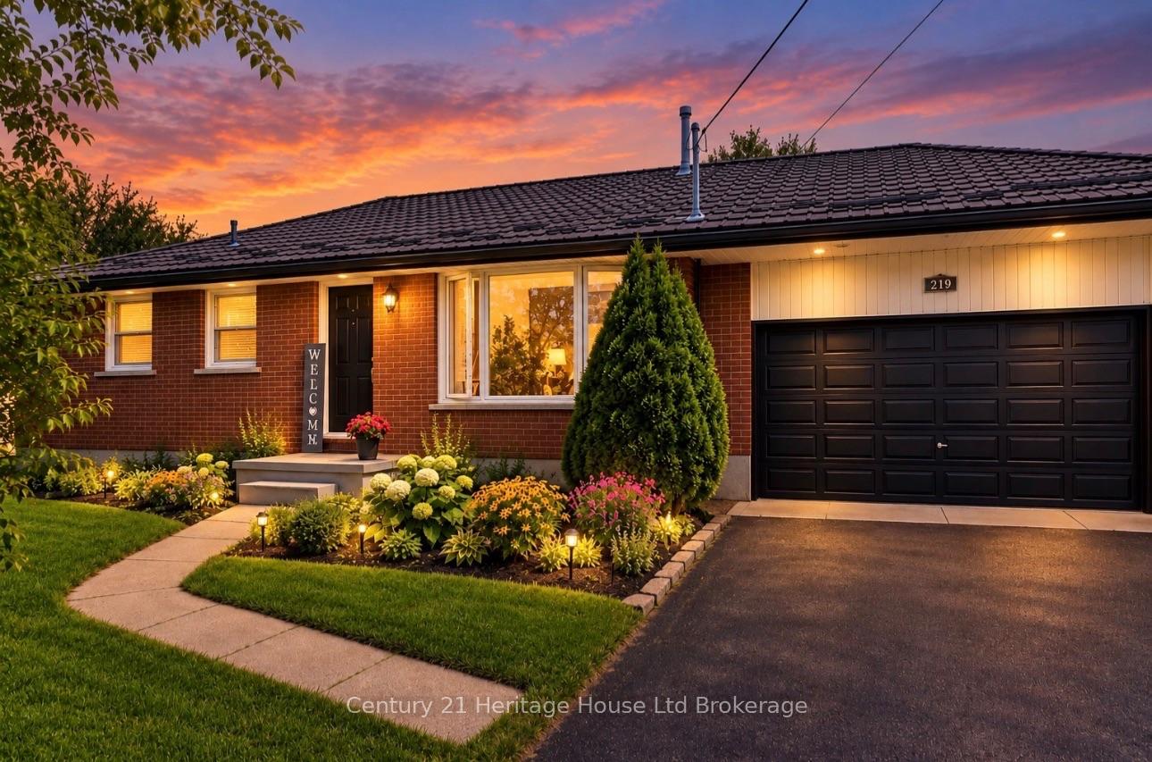 Photo 2 of 219 Brock Street, Zorra, Thamesford — HOMEH