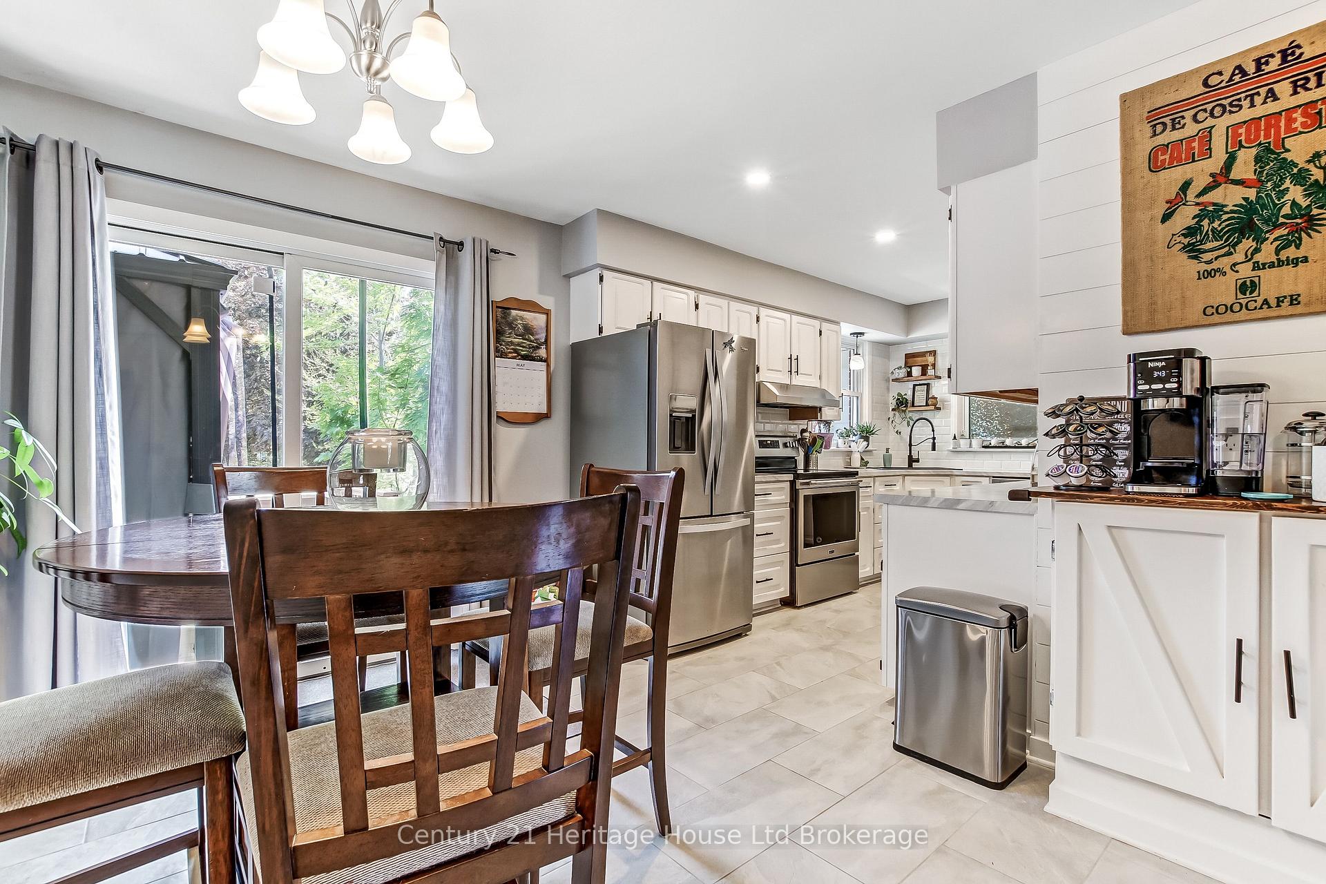 Photo 8 of 219 Brock Street, Zorra, Thamesford — HOMEH