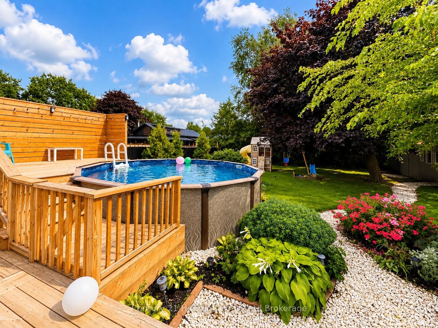 Photo 26 of 219 Brock Street, Zorra, Thamesford — HOMEH