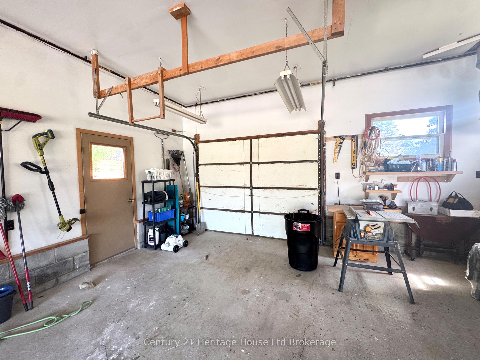 Photo 37 of 219 Brock Street, Zorra, Thamesford — HOMEH