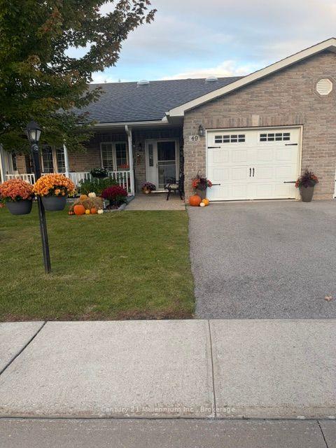 Photo 2 of 49 Clover Crescent, Wasaga Beach — HOMEH
