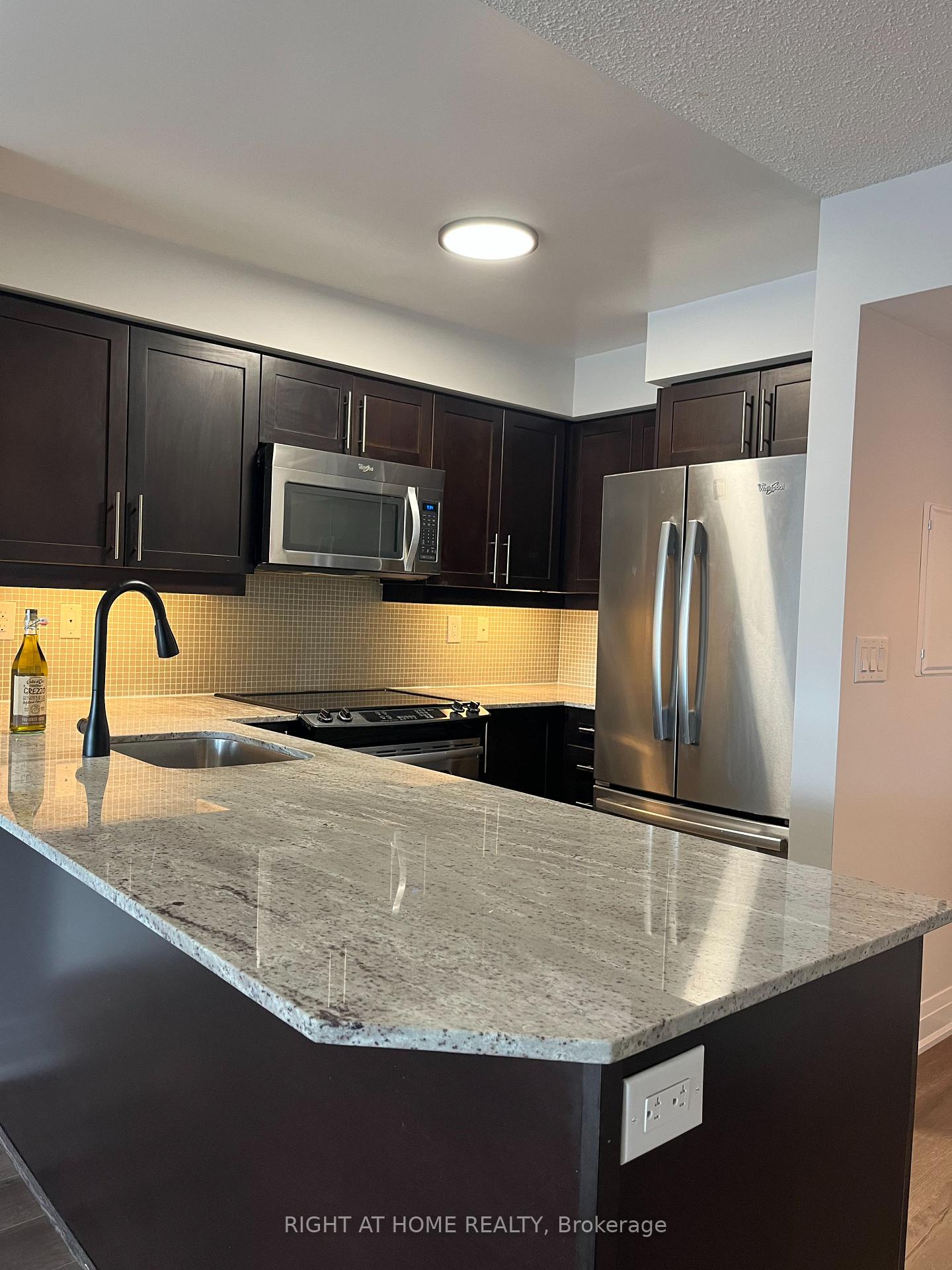 Photo 9 of Unit 2003, 125 Western Battery Road, Toronto, Niagara — HOMEH