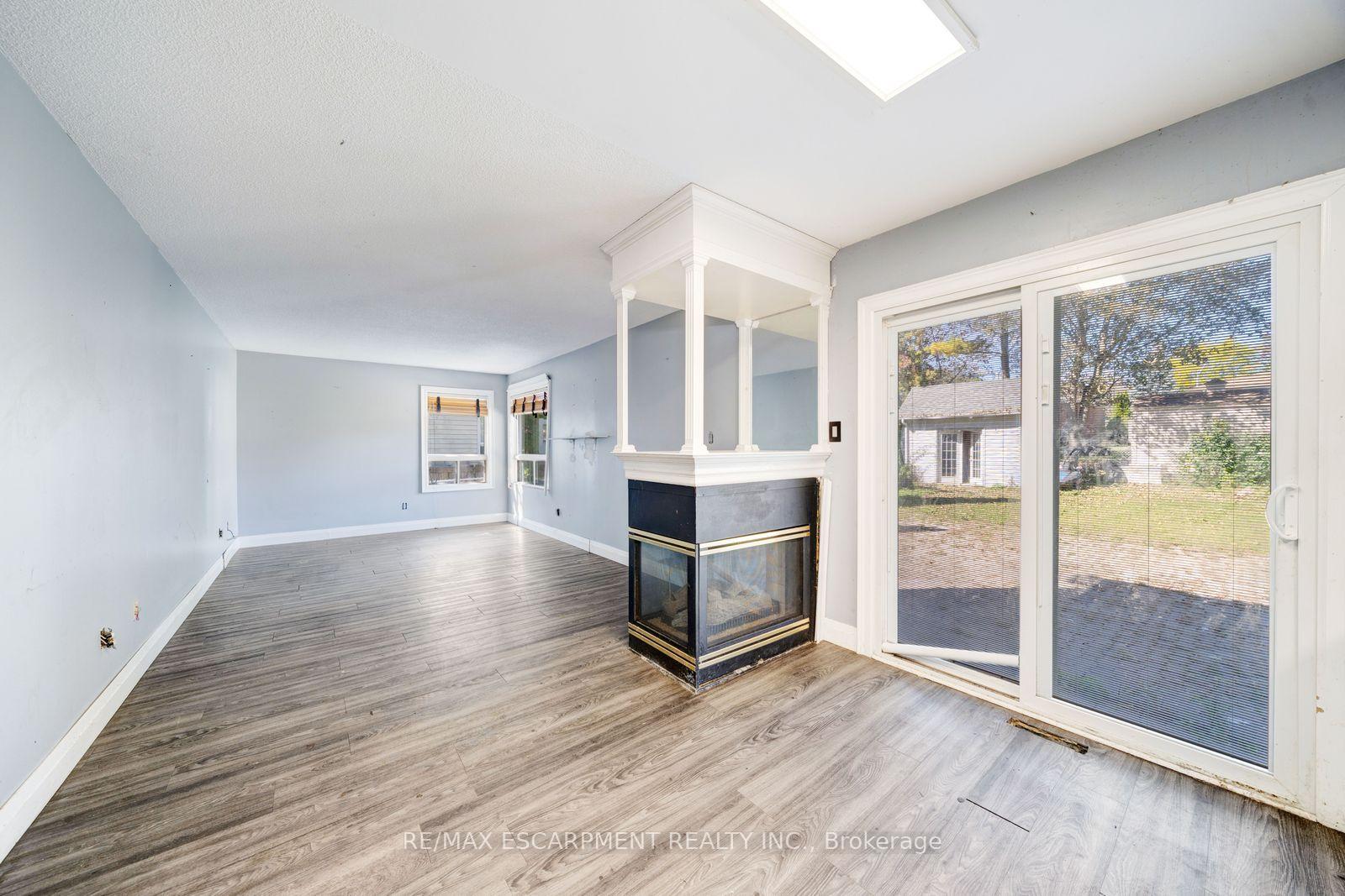 Photo 13 of 1944 Applewood Avenue, Innisfil, Alcona — HOMEH