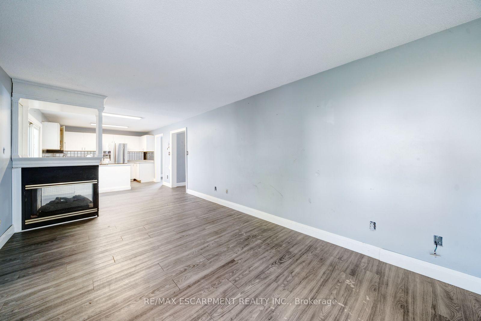 Photo 15 of 1944 Applewood Avenue, Innisfil, Alcona — HOMEH