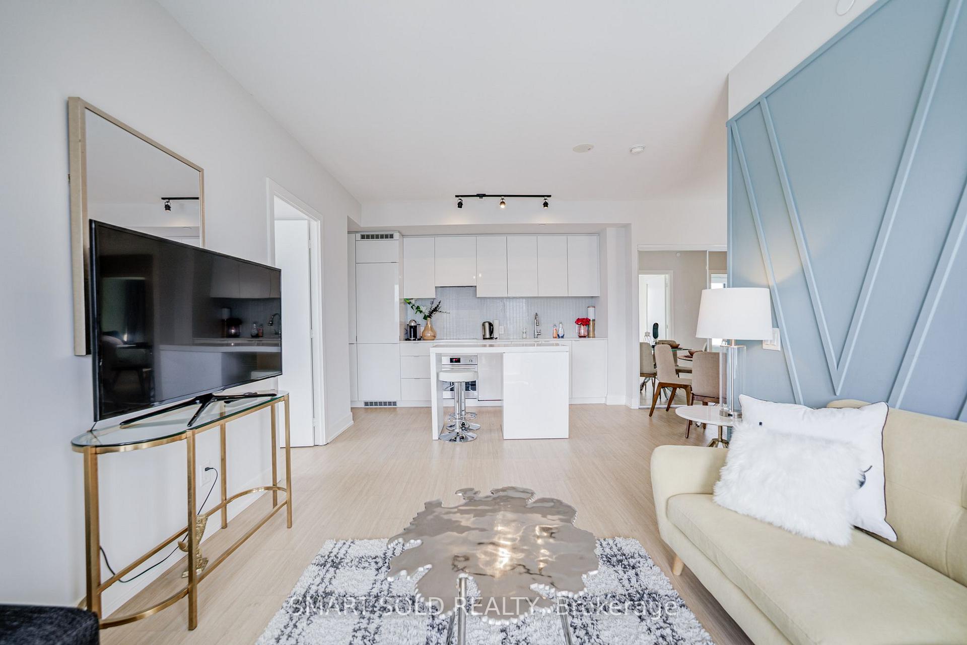 Photo 10 of Unit 3211, 7 Grenville Street, Toronto, Bay Street Corridor — HOMEH