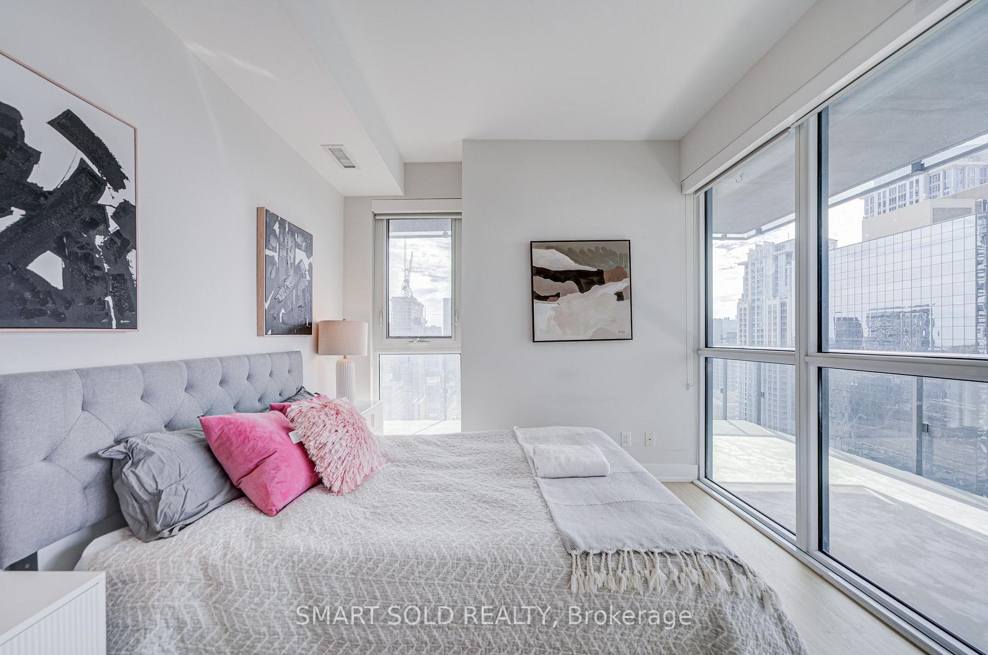Photo 14 of Unit 3211, 7 Grenville Street, Toronto, Bay Street Corridor — HOMEH