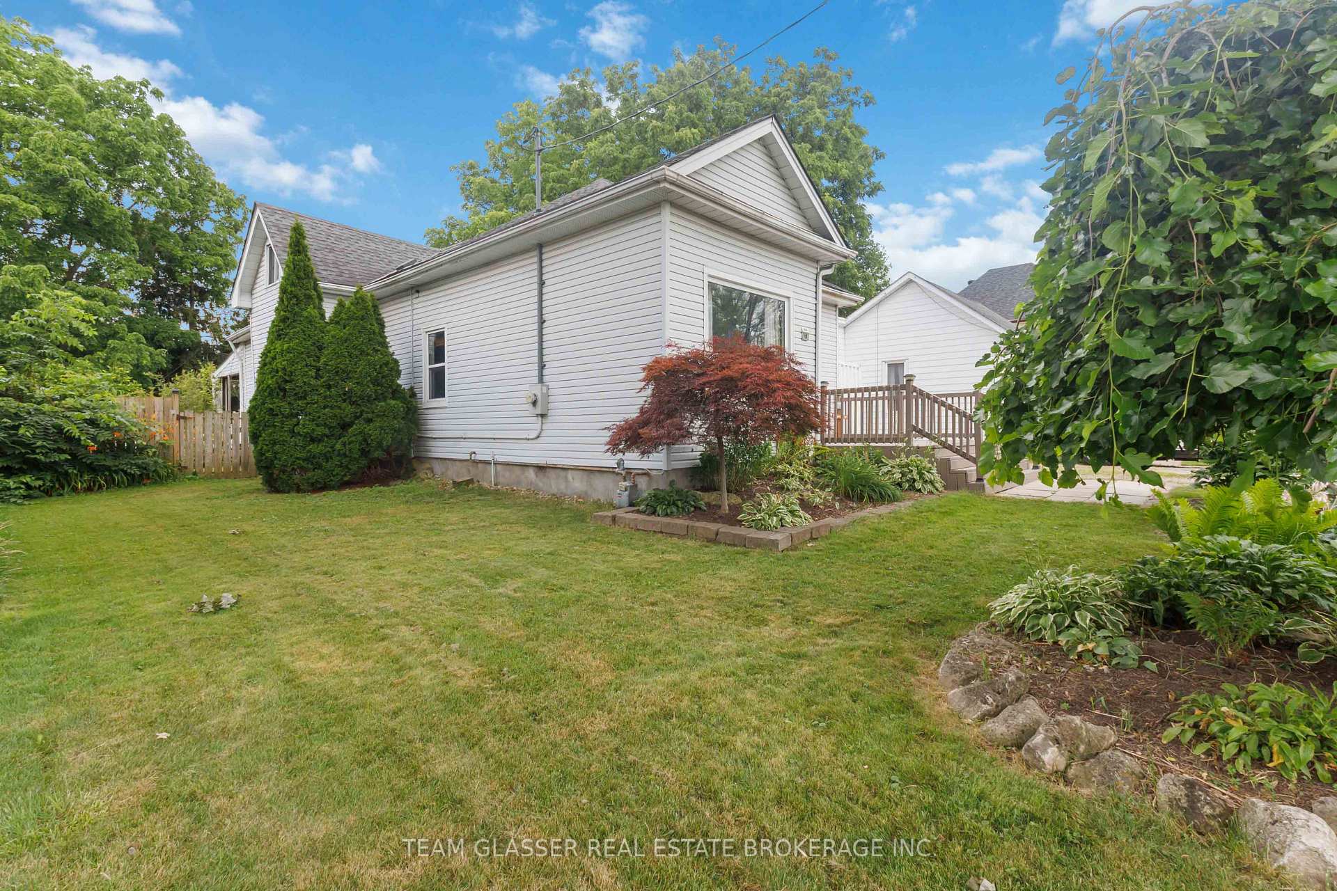 Photo 5 of 118 Inkerman Street, St. Thomas — HOMEH