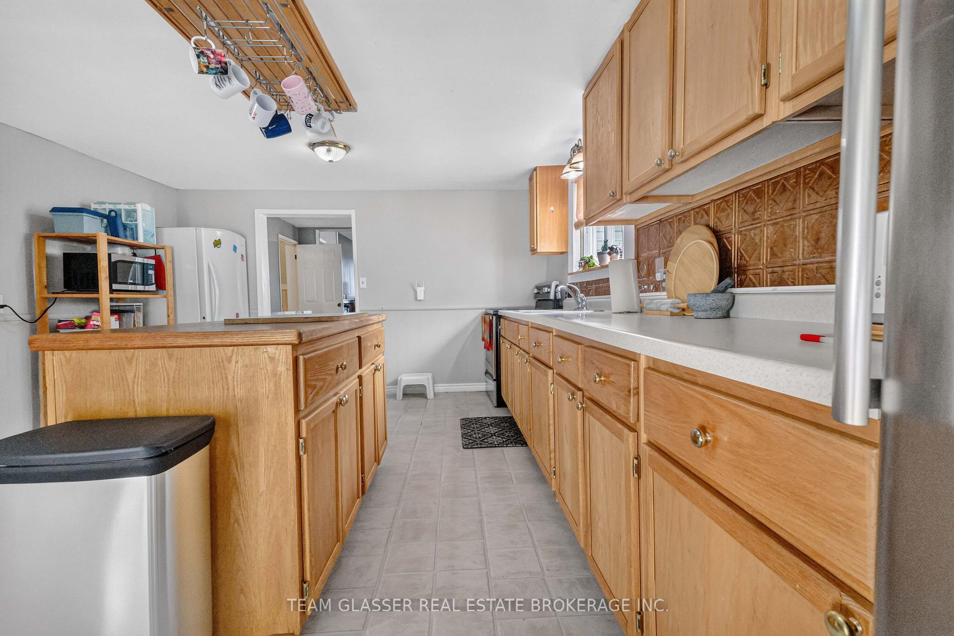 Photo 19 of 118 Inkerman Street, St. Thomas — HOMEH