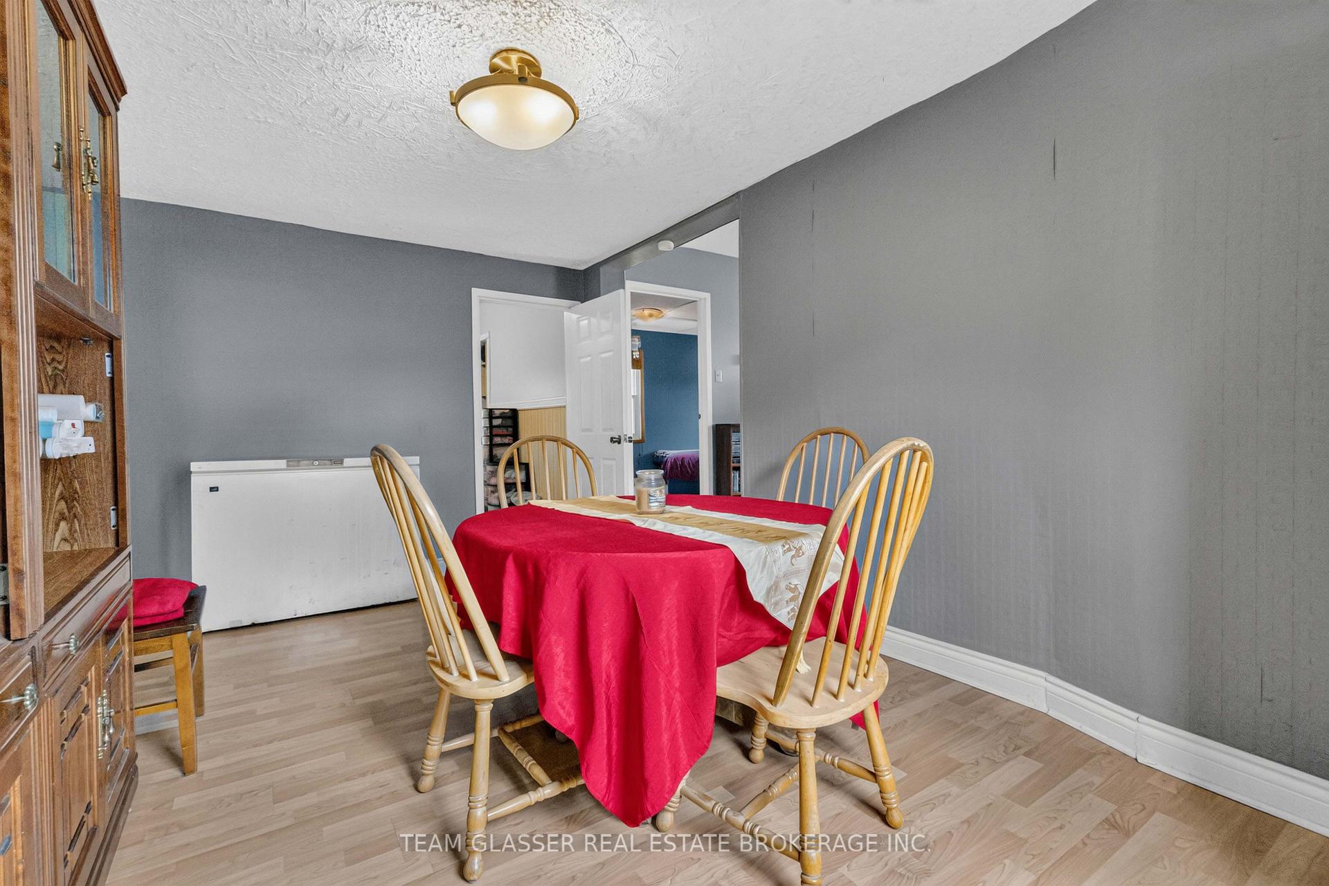 Photo 23 of 118 Inkerman Street, St. Thomas — HOMEH