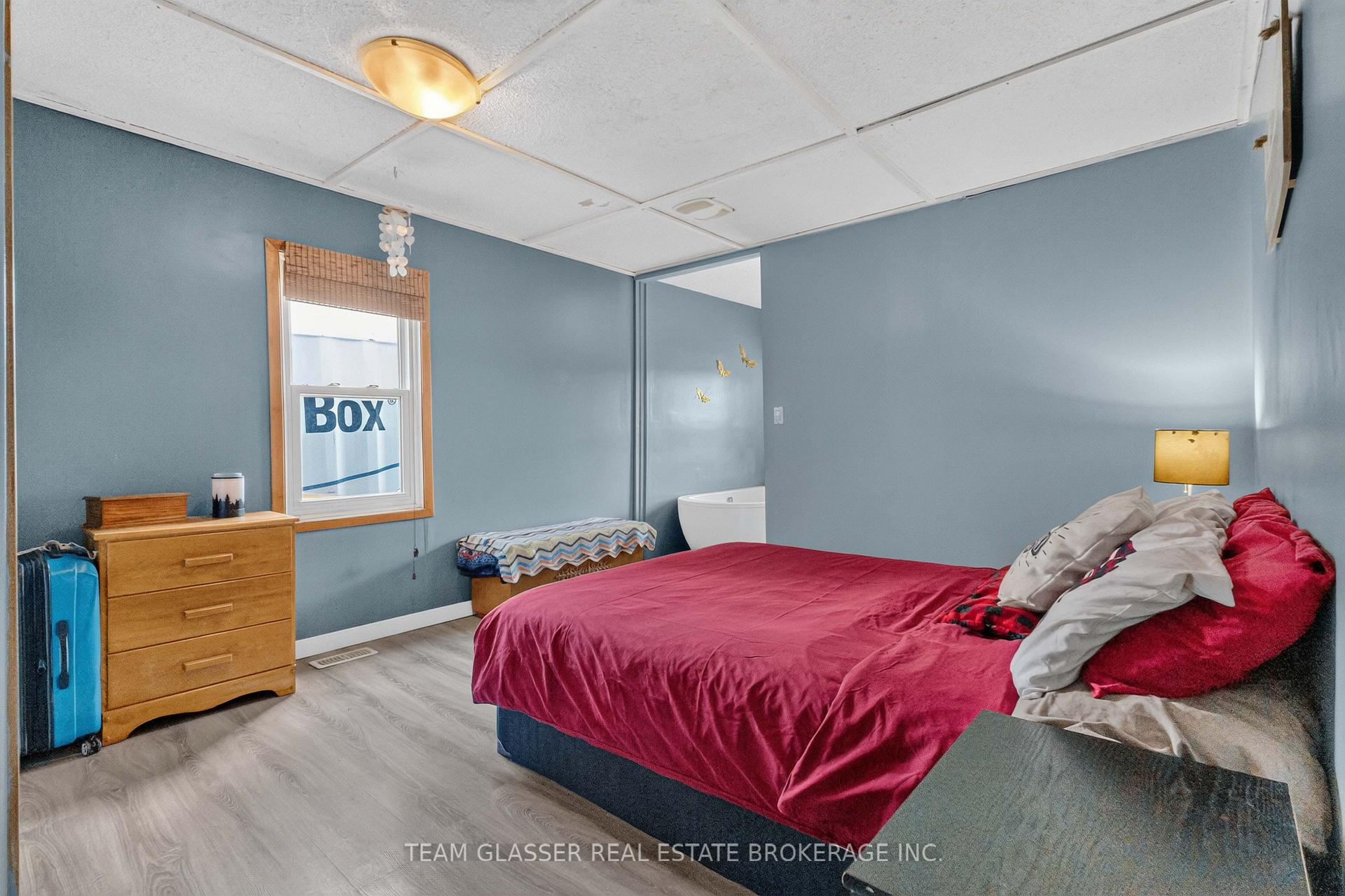 Photo 24 of 118 Inkerman Street, St. Thomas — HOMEH