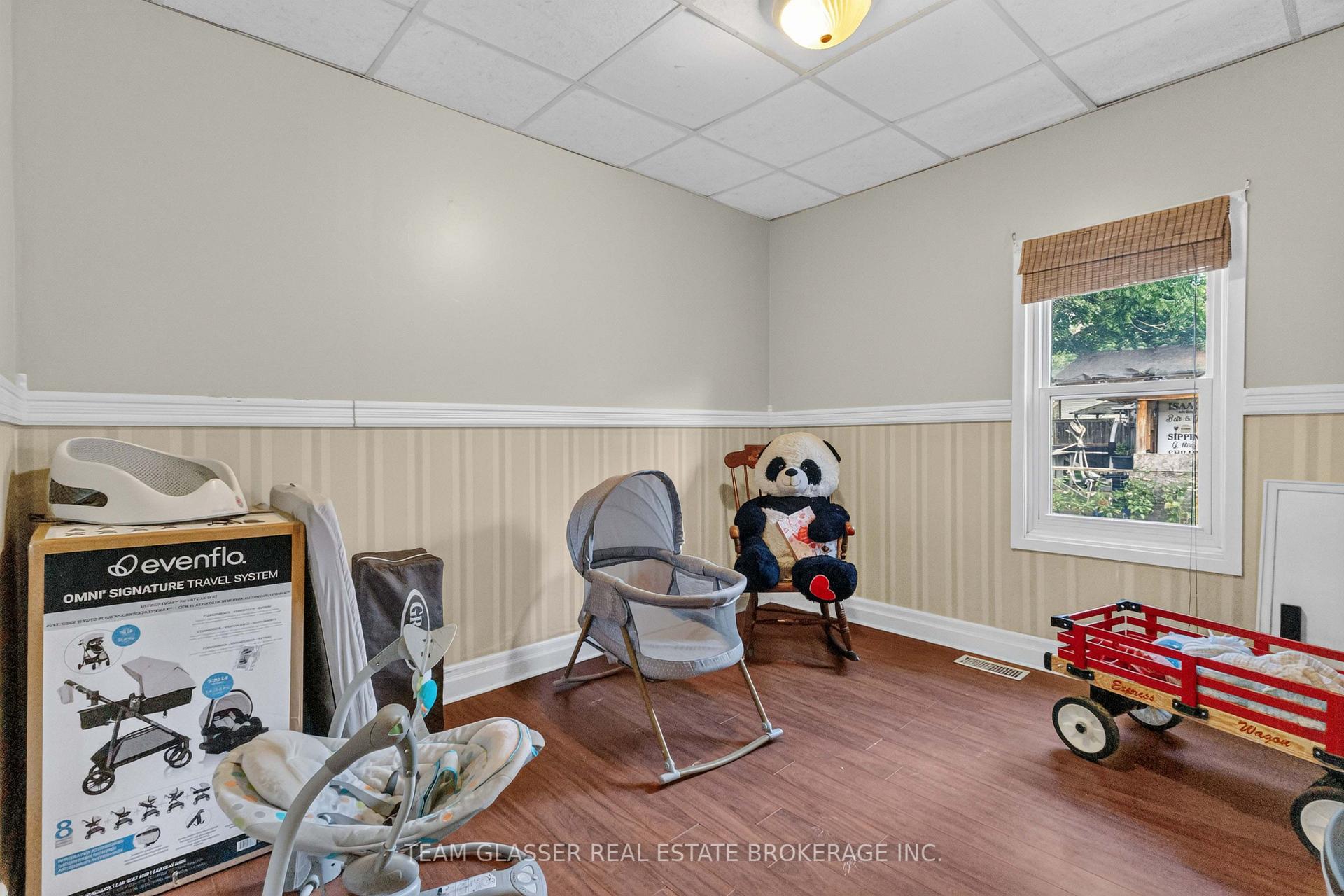 Photo 29 of 118 Inkerman Street, St. Thomas — HOMEH