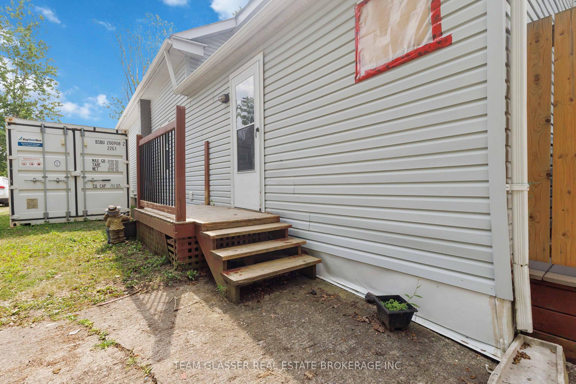 Photo 37 of 118 Inkerman Street, St. Thomas — HOMEH