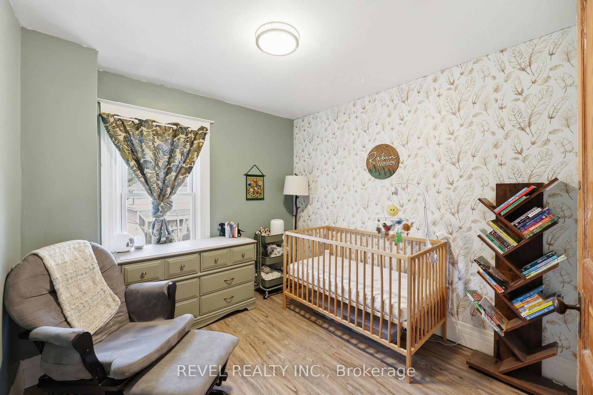 Photo 19 of 52 Berryman Avenue, St. Catharines, E. Chester — HOMEH