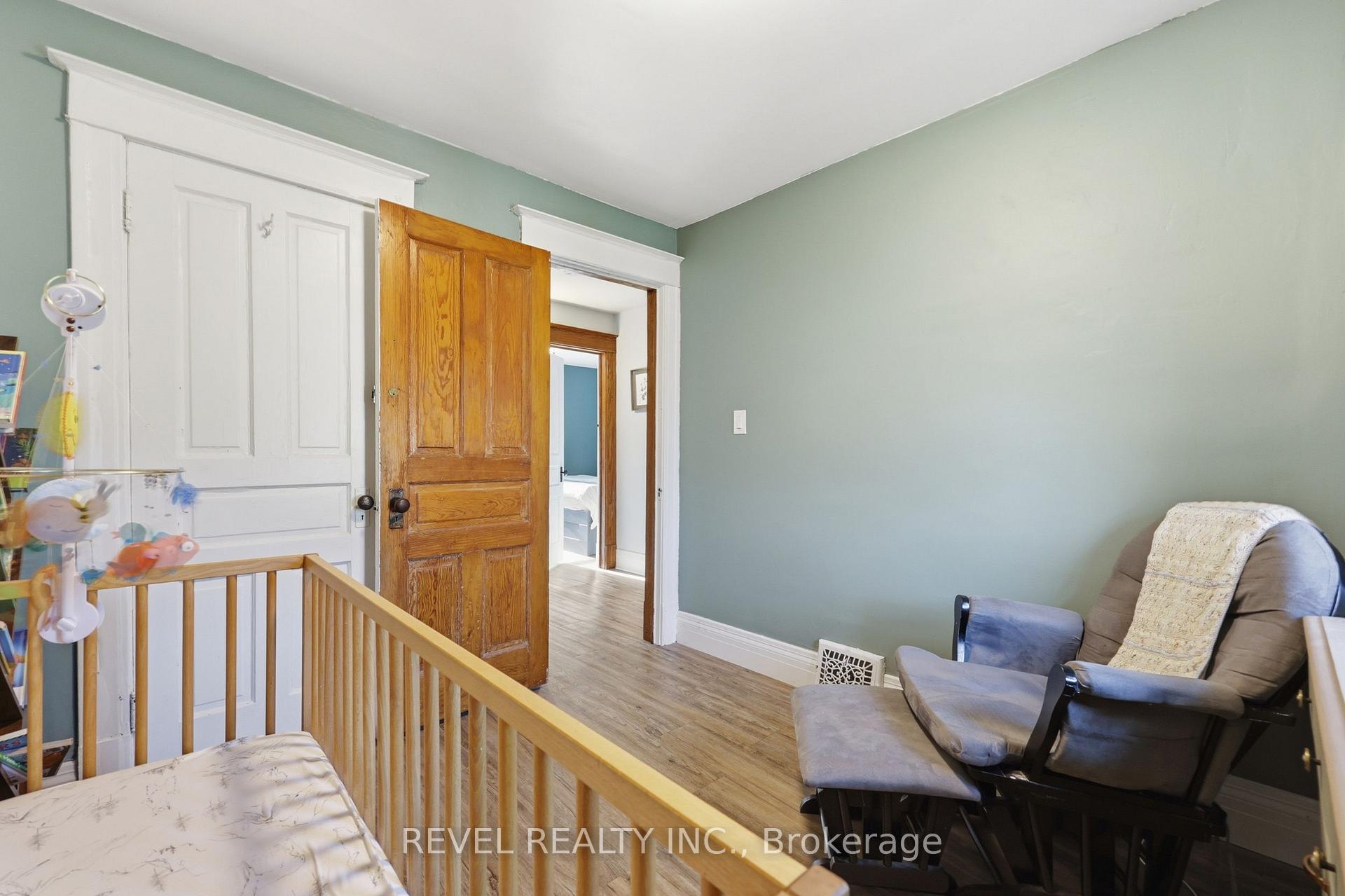 Photo 20 of 52 Berryman Avenue, St. Catharines, E. Chester — HOMEH