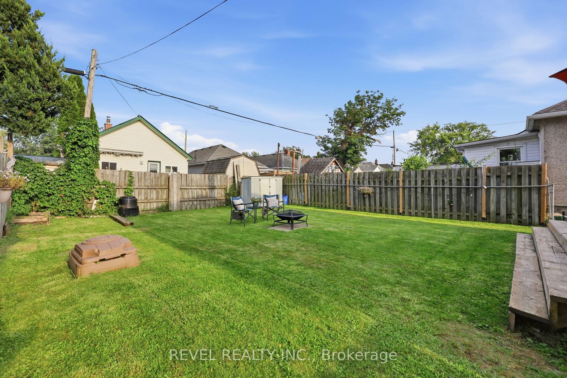 Photo 27 of 52 Berryman Avenue, St. Catharines, E. Chester — HOMEH