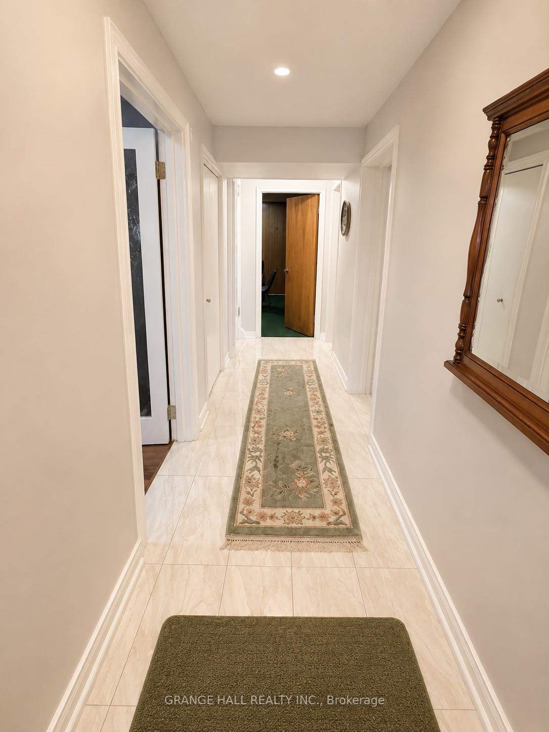 Photo 32 of 210 Lloyd Manor Road, Etobicoke, Princess-Rosethorn — HOMEH