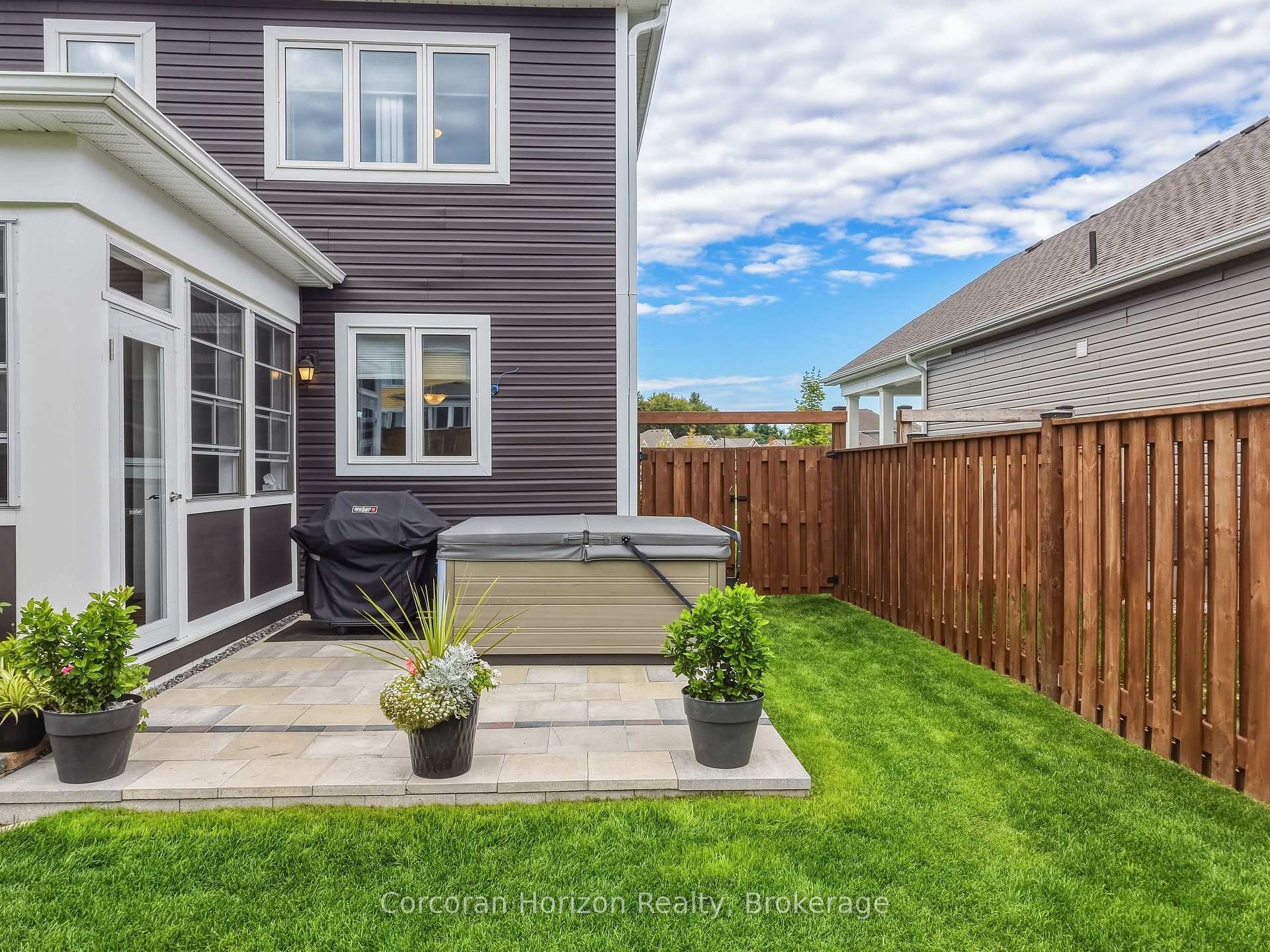 Photo 40 of 8 Chambery Street, Bracebridge, Macaulay — HOMEH