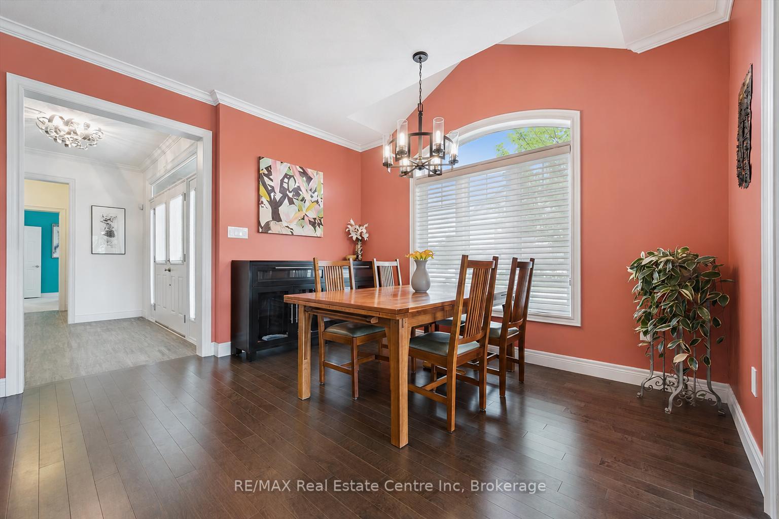 Photo 10 of Unit 1, 39 Kay Crescent, Guelph, Pineridge/Westminster Woods — HOMEH