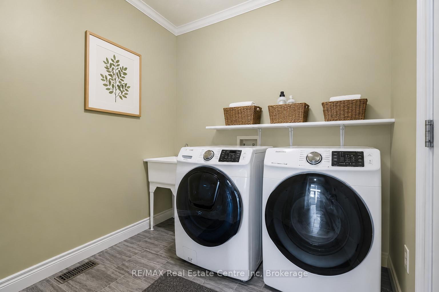 Photo 19 of Unit 1, 39 Kay Crescent, Guelph, Pineridge/Westminster Woods — HOMEH