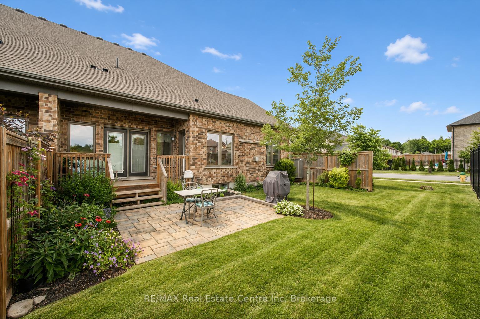 Photo 21 of Unit 1, 39 Kay Crescent, Guelph, Pineridge/Westminster Woods — HOMEH