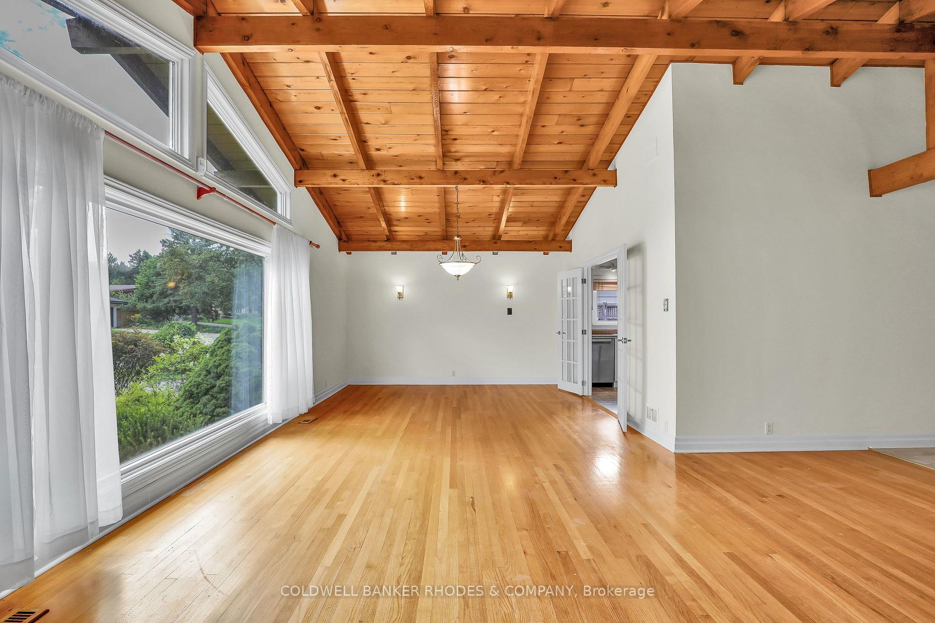 Photo 18 of 359 Mountbatten Avenue, Ottawa, Alta Vista/Faircrest Heights — HOMEH