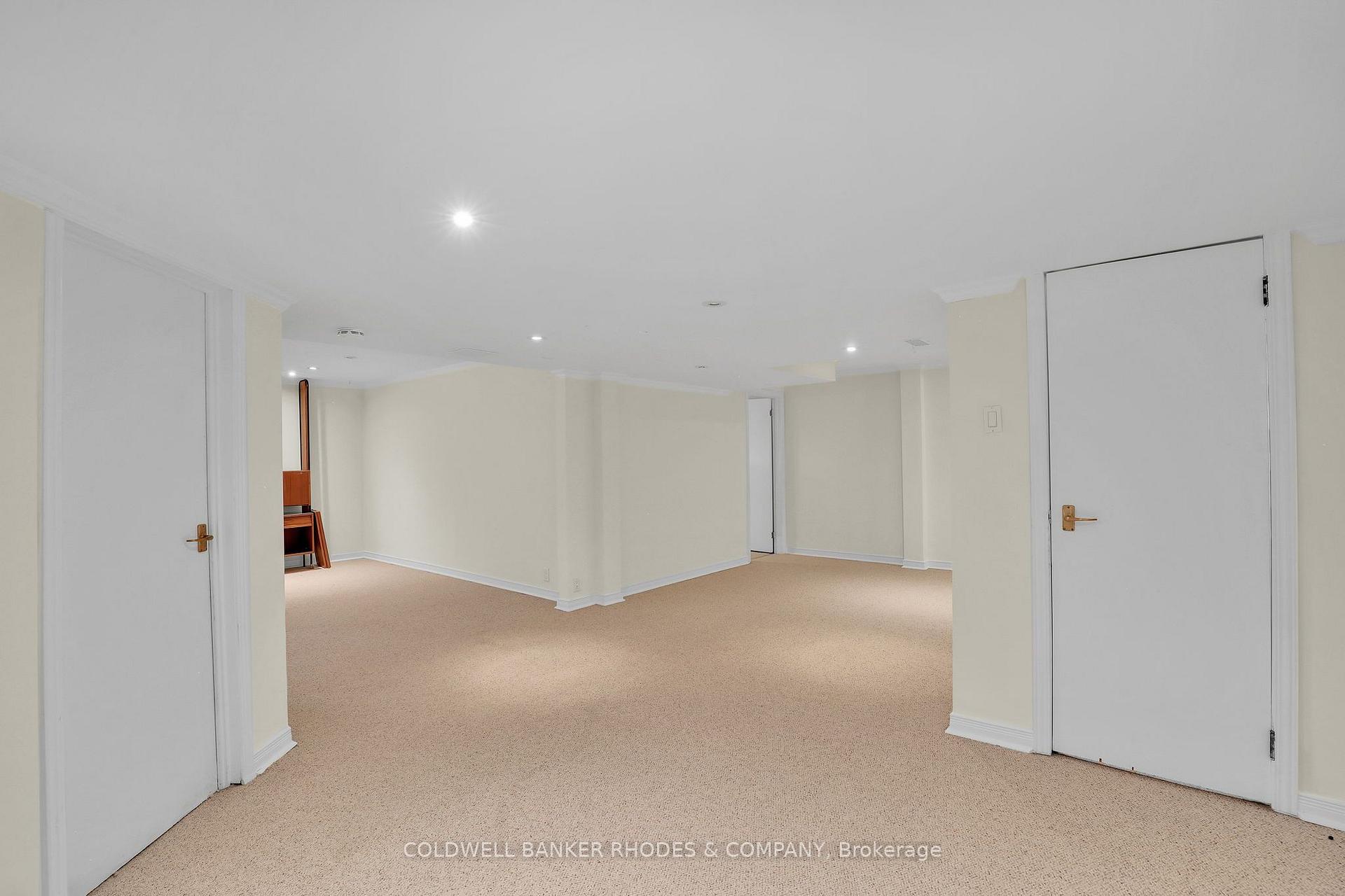 Photo 33 of 359 Mountbatten Avenue, Ottawa, Alta Vista/Faircrest Heights — HOMEH