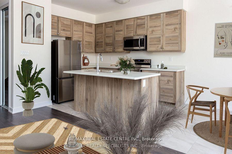 Photo 8 of 16 Monteith Drive, Brantford, Empire — HOMEH