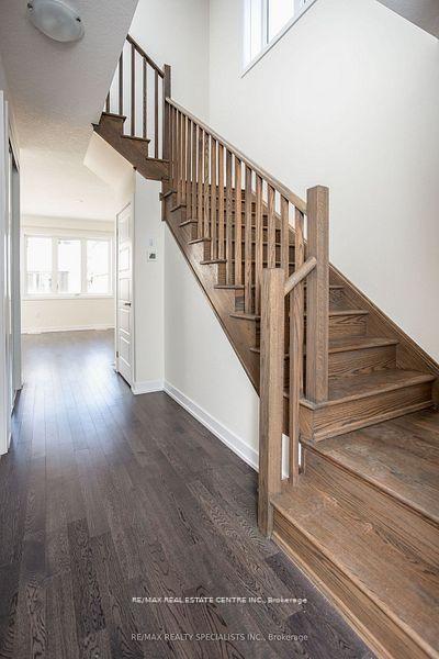 Photo 13 of 16 Monteith Drive, Brantford, Empire — HOMEH