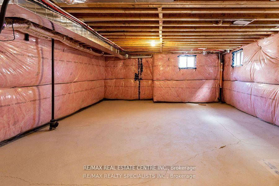 Photo 23 of 16 Monteith Drive, Brantford, Empire — HOMEH